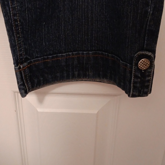 Womens Jean Capris - Picture 2 of 5